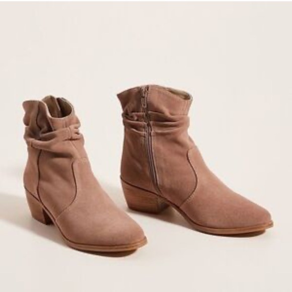 Anthropologie Barcelona Slouchy Suede Booties in Taupe Leather Euro 38 or 7-7.5 - Picture 2 of 8